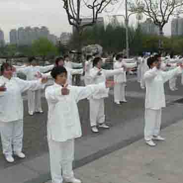 簡(jiǎn)述導(dǎo)引養(yǎng)生功十二法