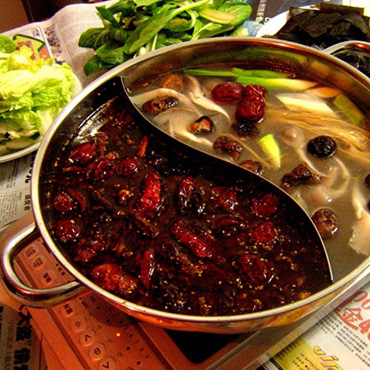 麻辣巴渝特色火鍋